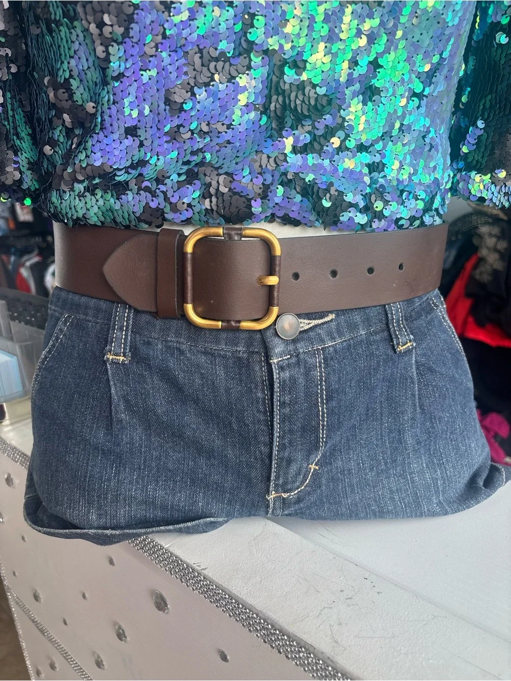 Vintage Y2K Banana Republic Brown Leather Belt with Gold Buckle